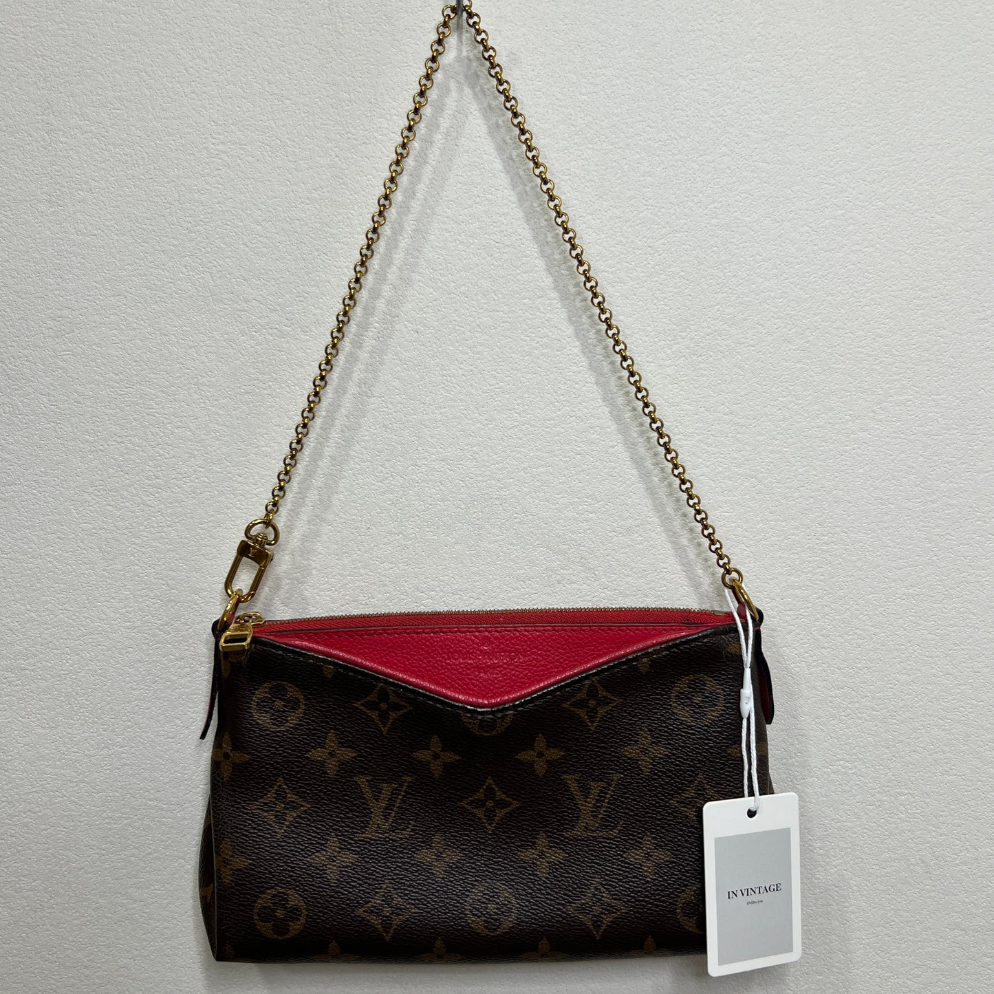 LOUIS VUITTON Pallas Clutch Red with Long Strap