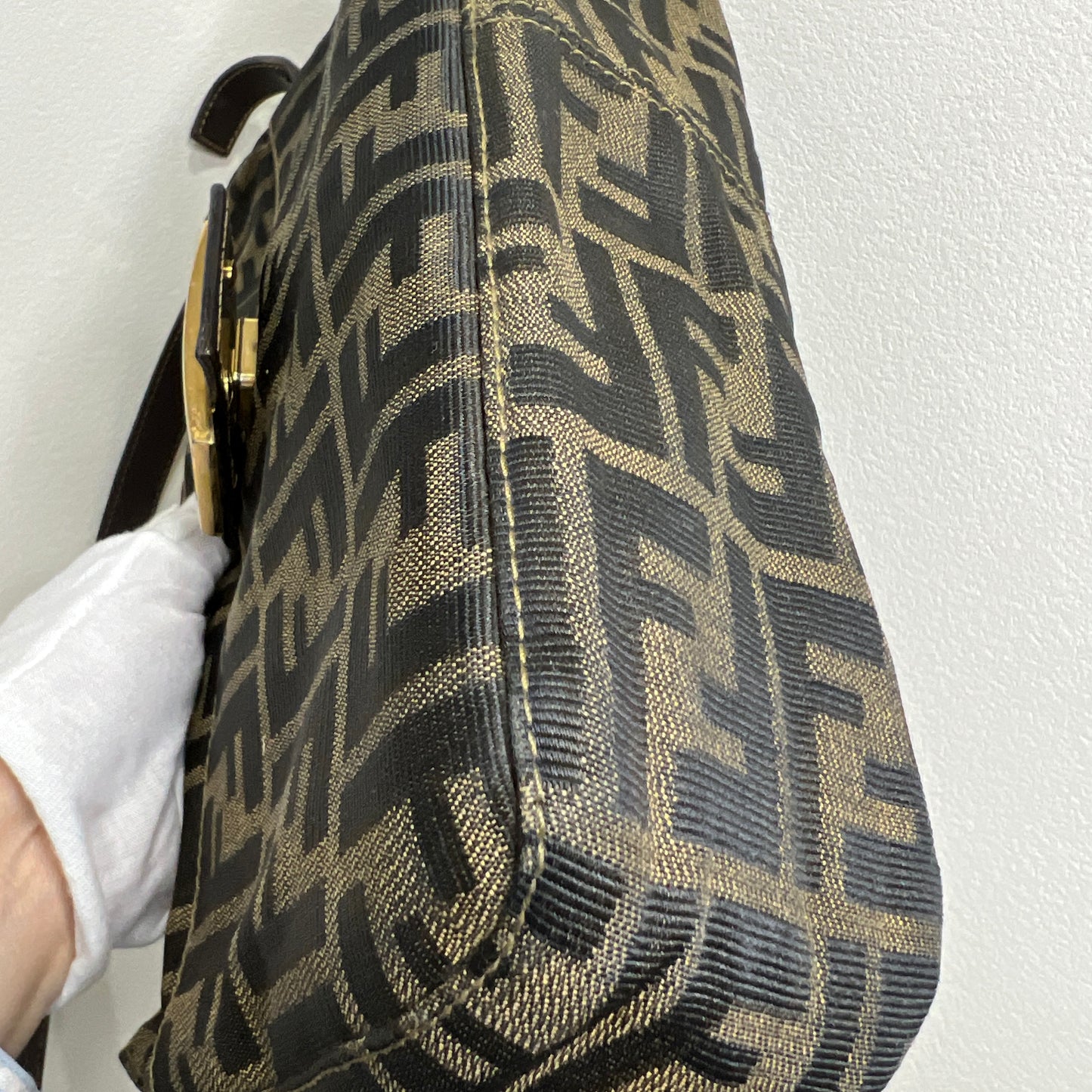 FENDI Semi Shoulder Bag