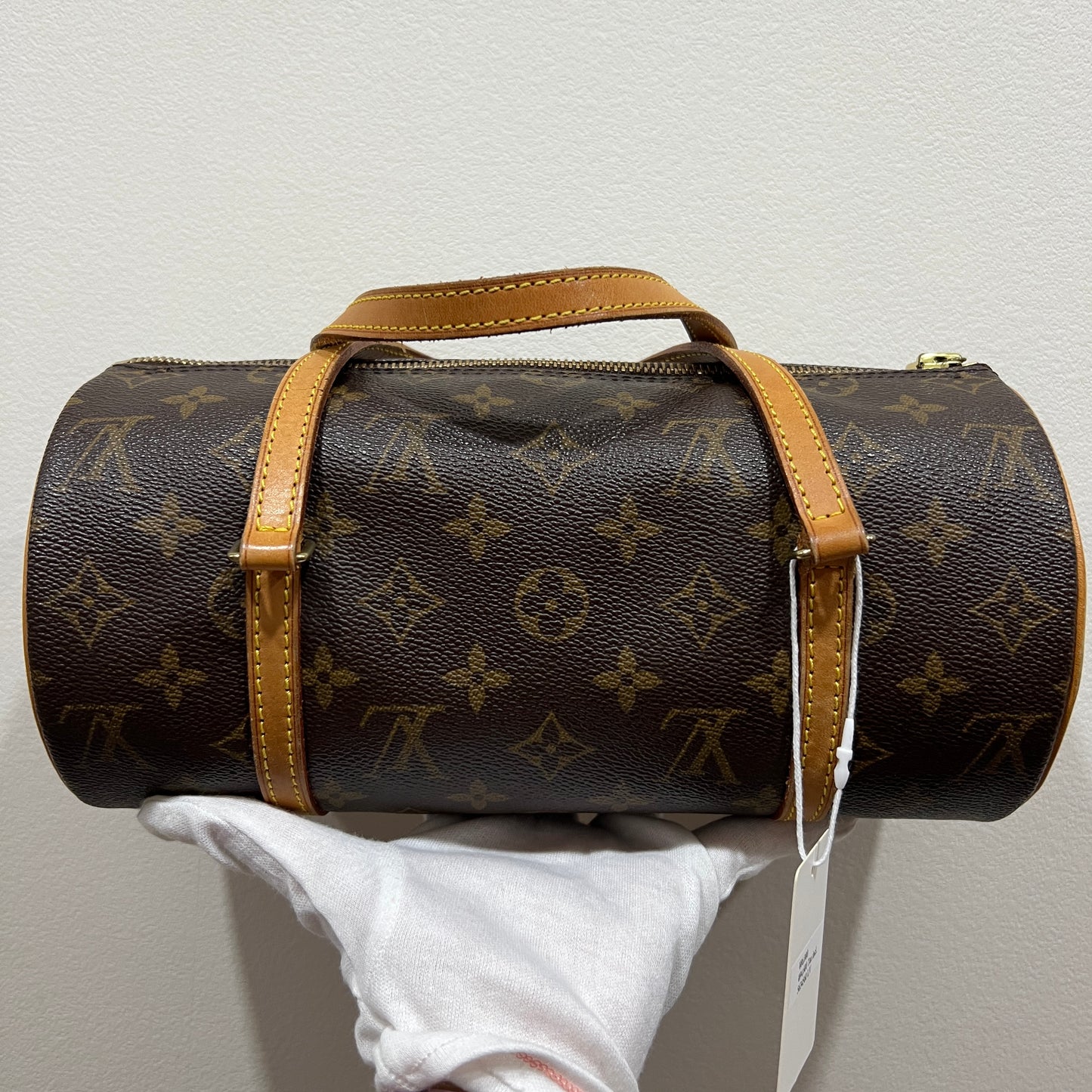 LOUIS VUITTON Papillon 26cm