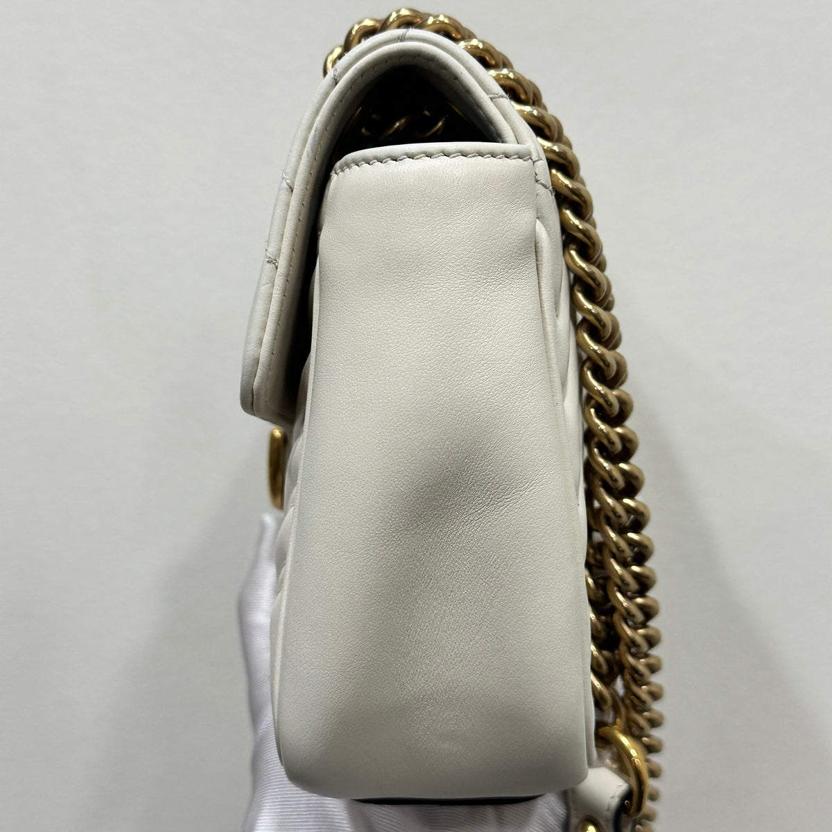 GUCCI Marmont white