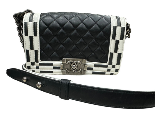 Chanel boy