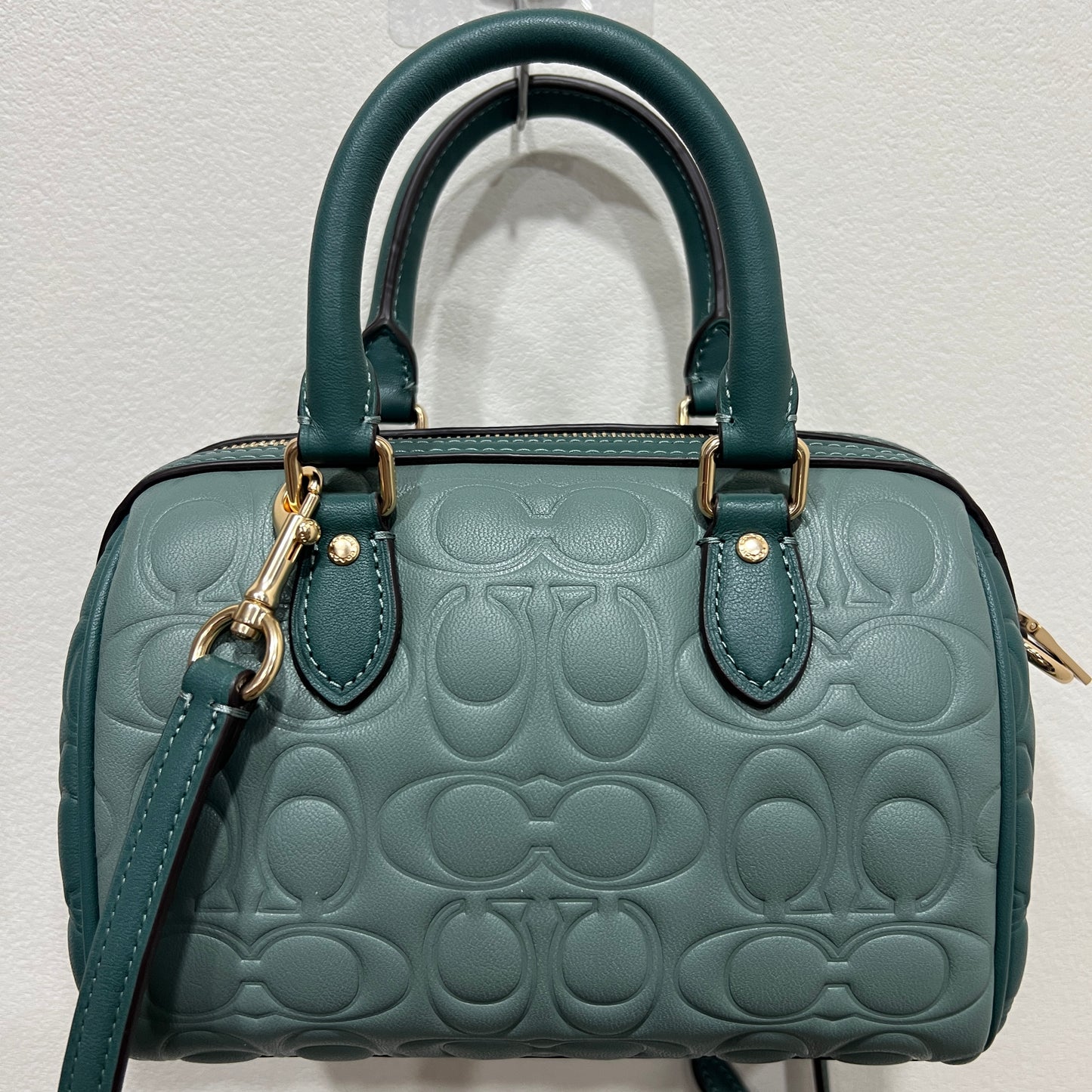 COACH (New) With Dustbag