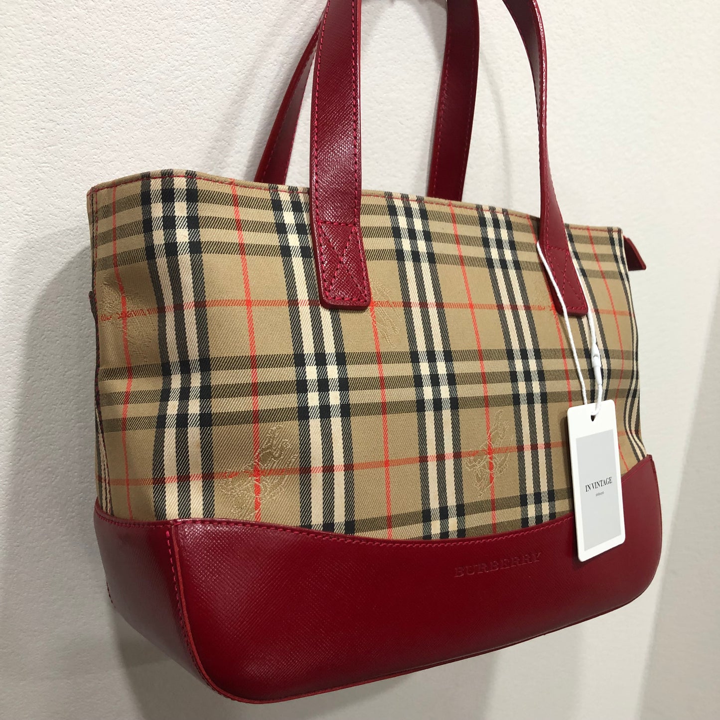 BURBERRY Handbag
