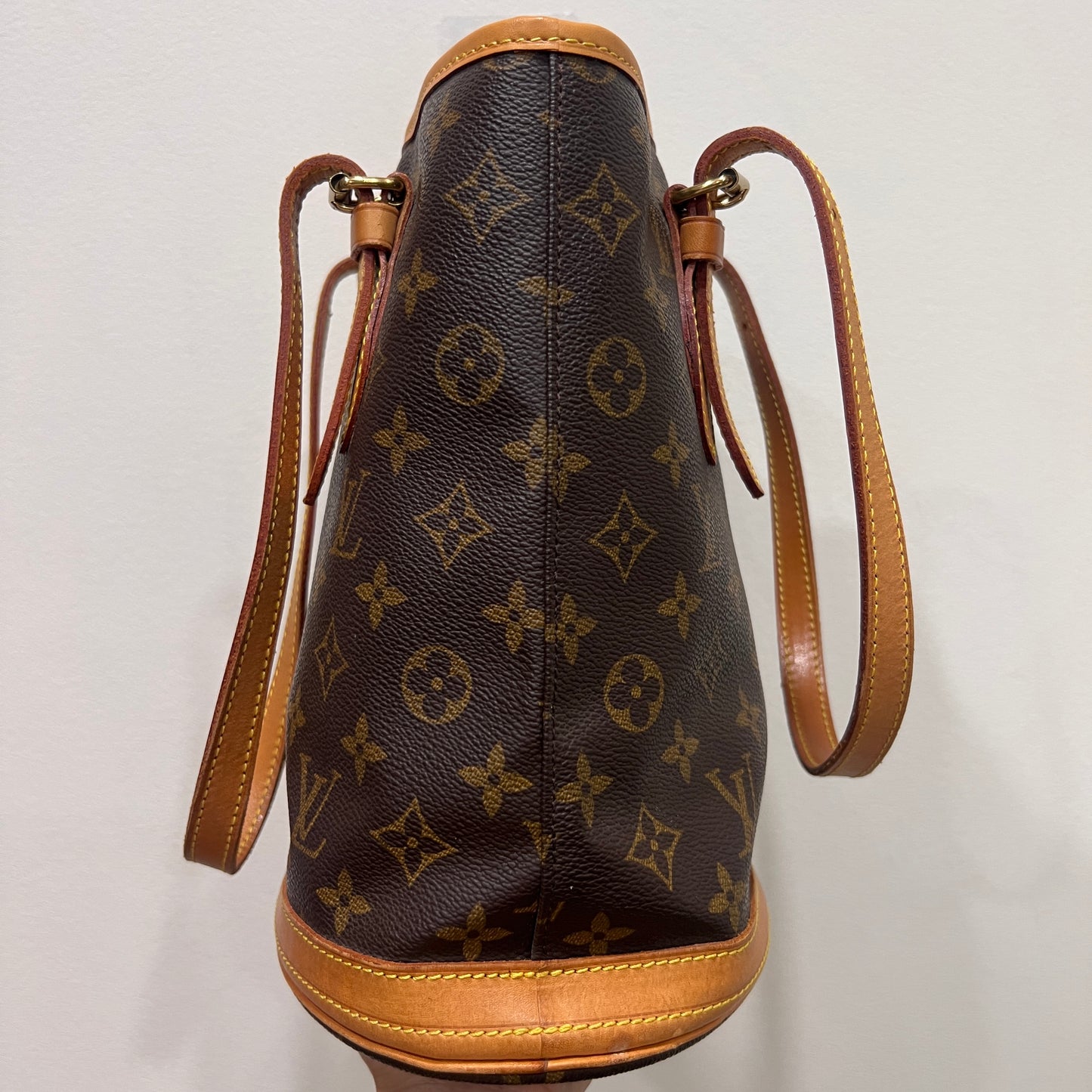 LOUIS VUITTON Bucket Bag PM