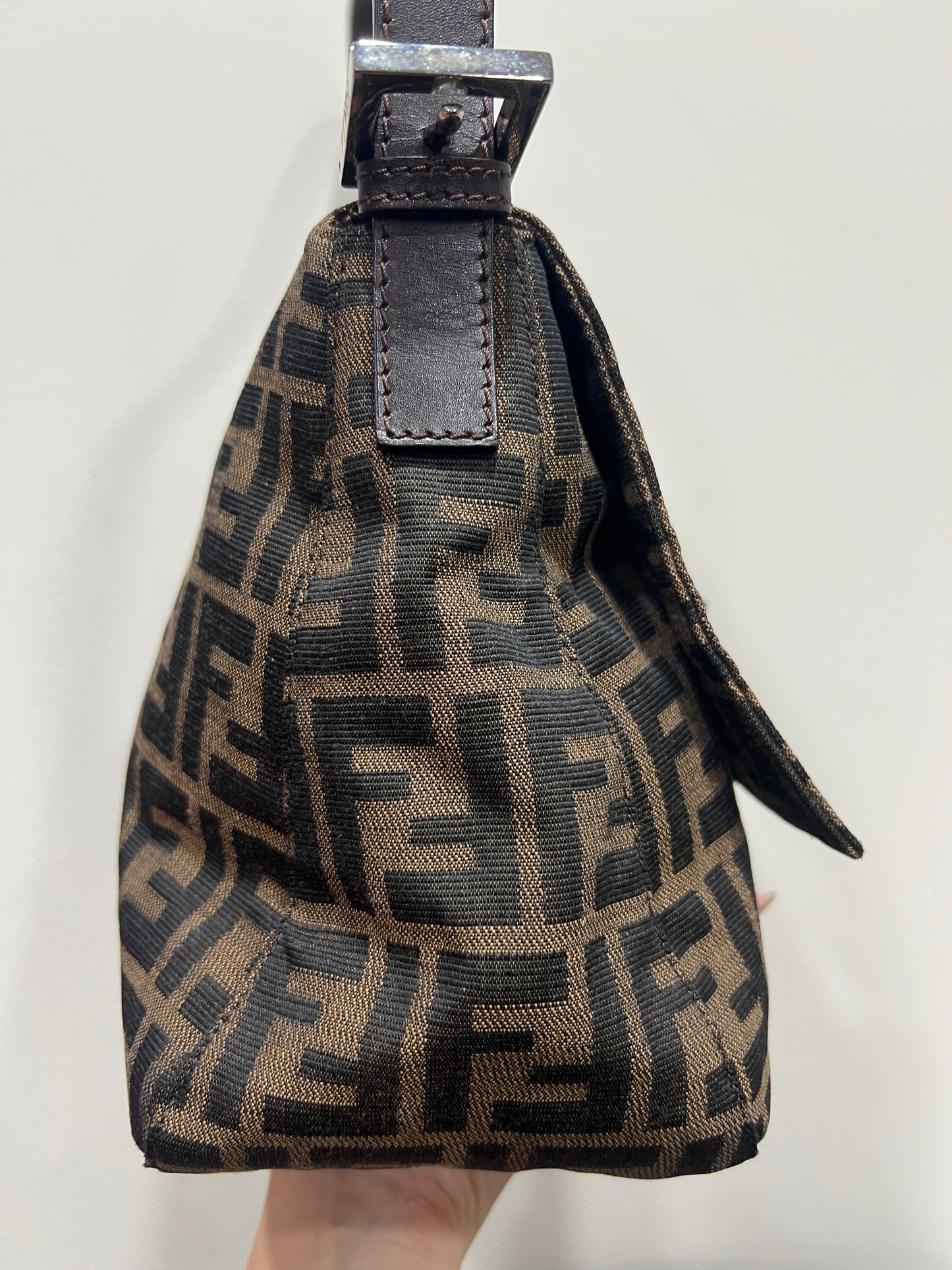 FENDI MAMMA Baguette
