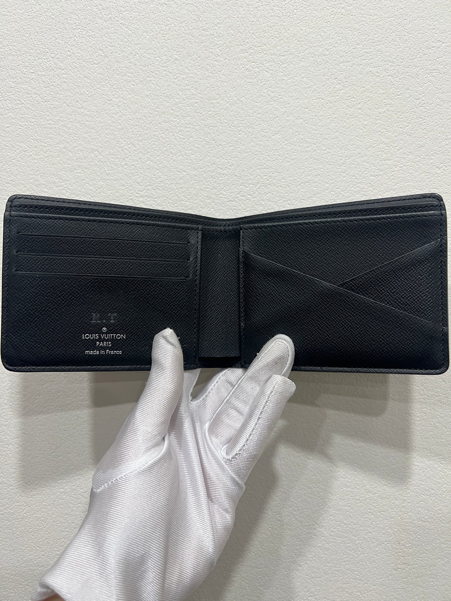 LOUIS VUITTON Portefeuille Eclipse