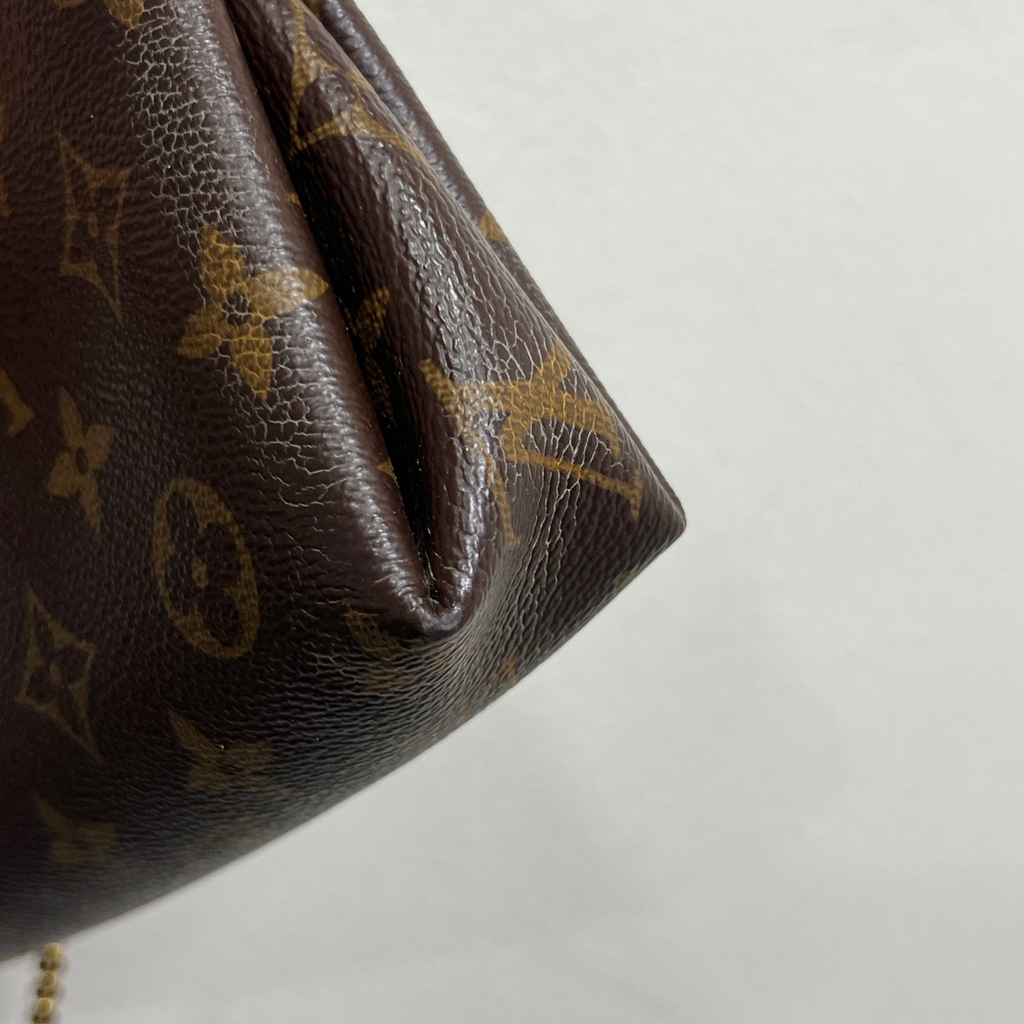 LOUIS VUITTON Pallas Clutch Red with Long Strap