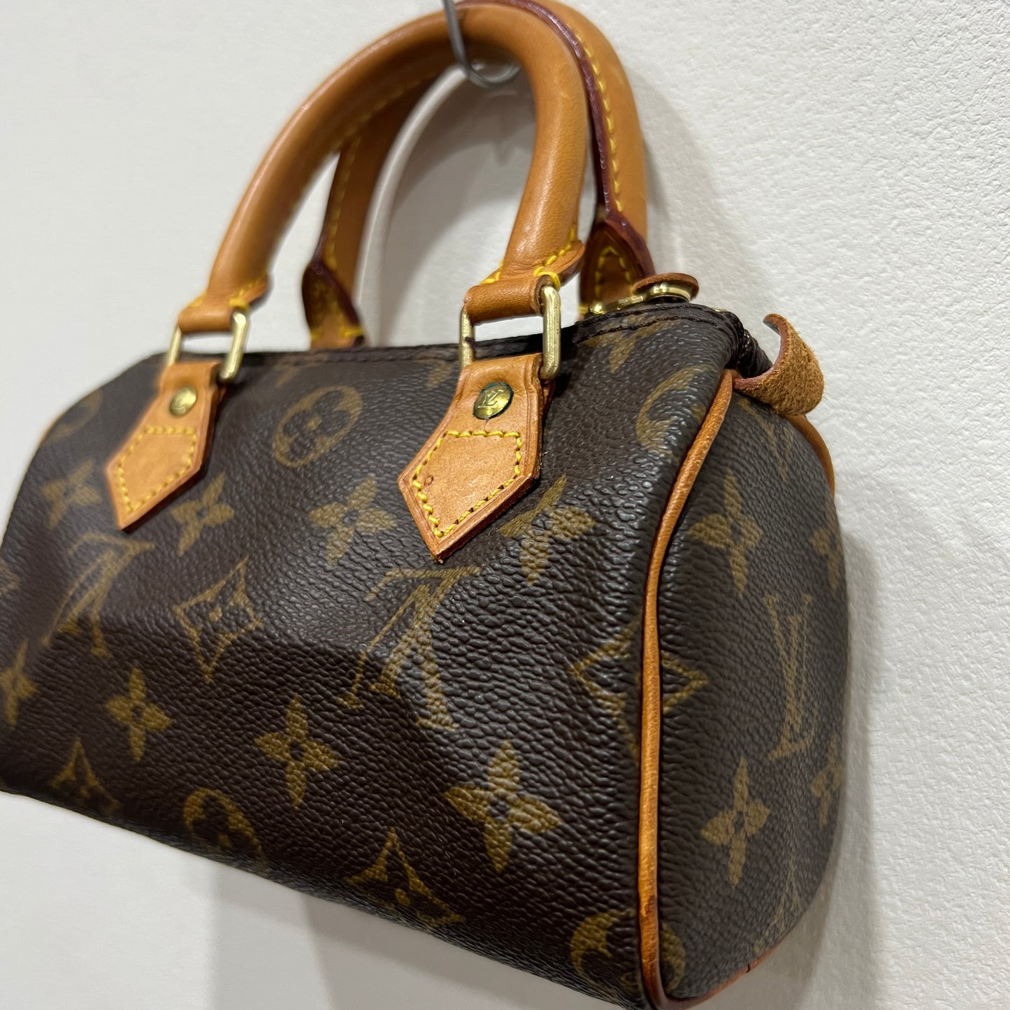 LOUIS VUITTON Nano Speedy