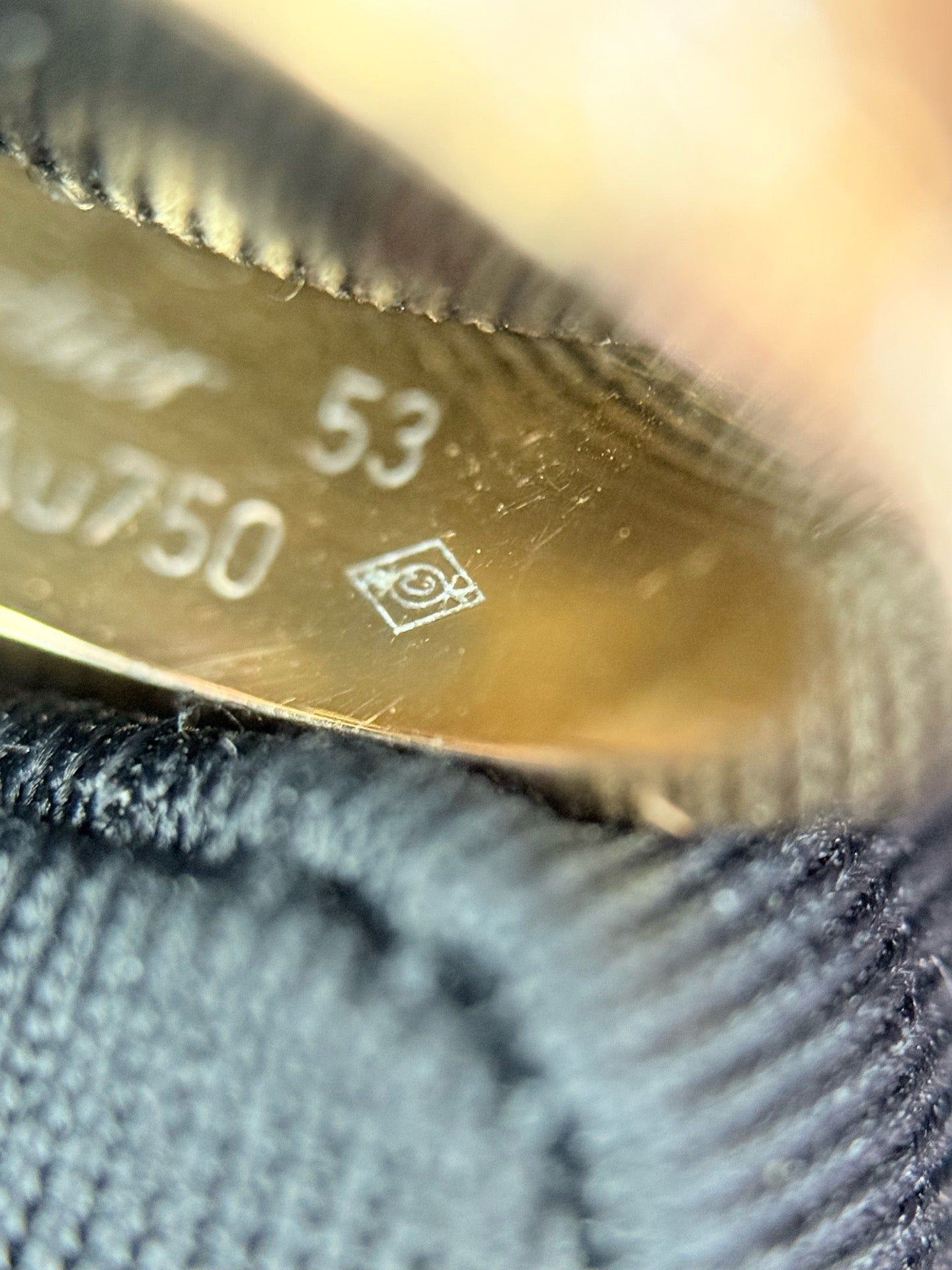 Cartier Love ring pink gold diamond paved