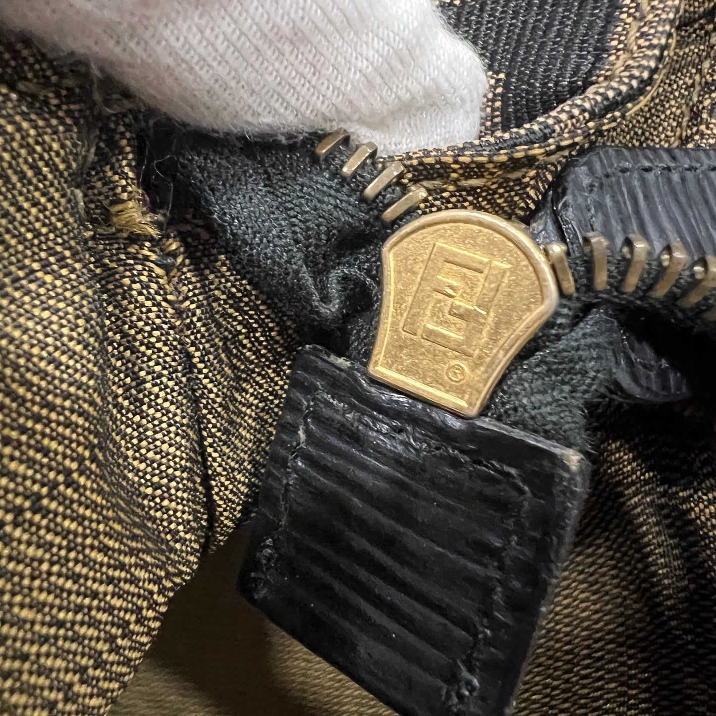 FENDI Travel Bag (2505-20)