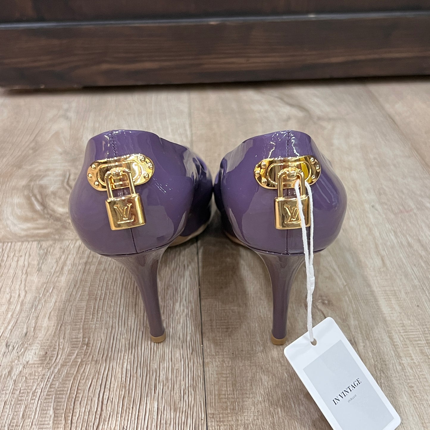 LOUIS VUITTON Purple Shoes