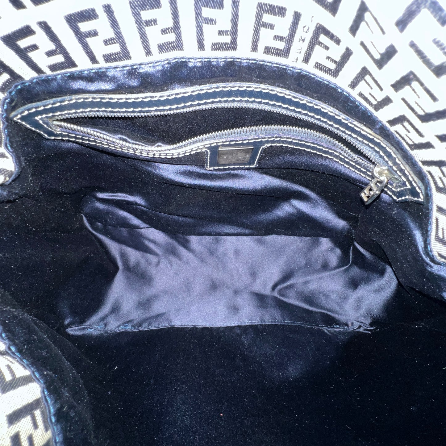 FENDI Mamma Baguette