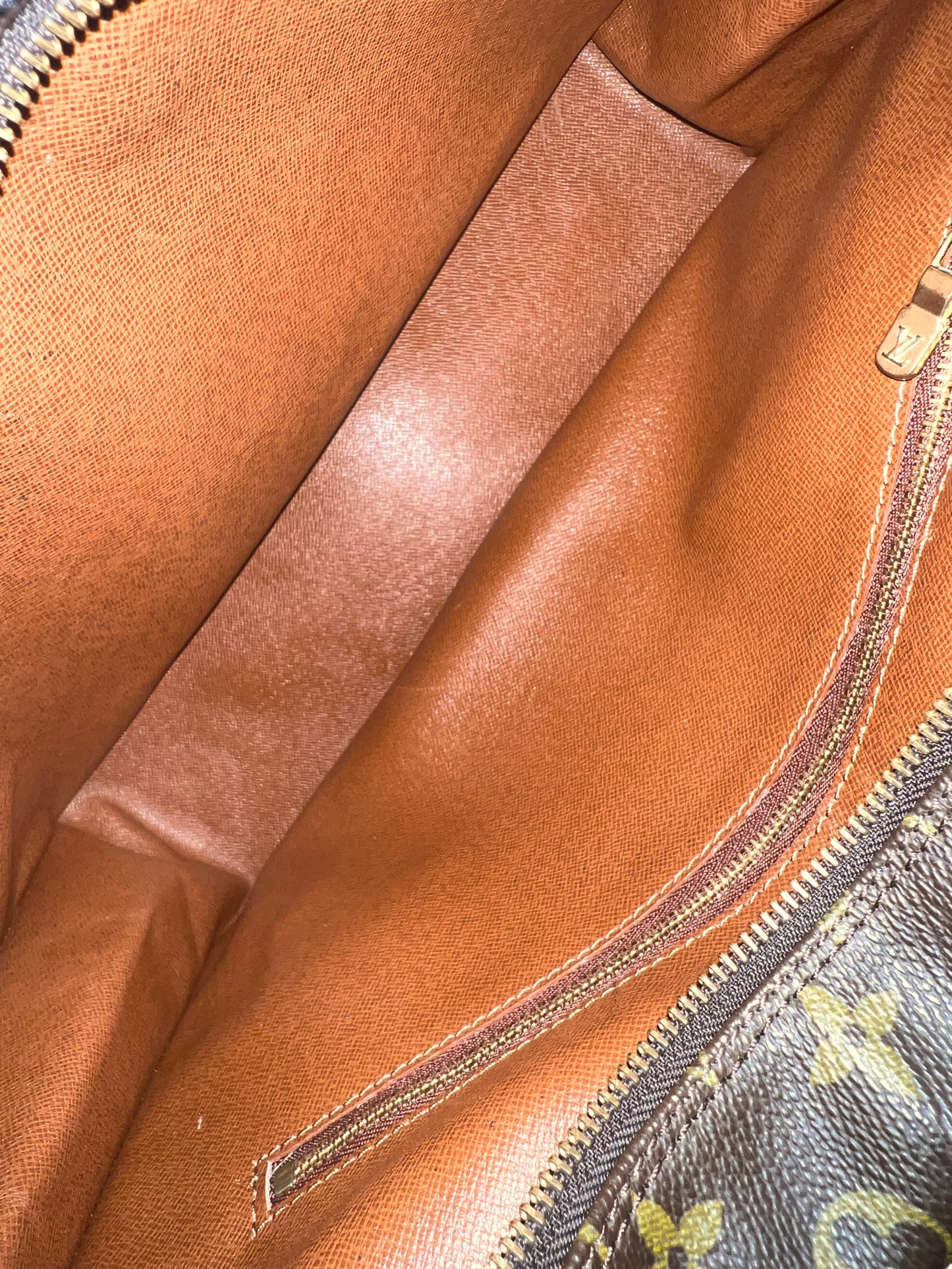 LOUIS VUITTON Boulogne Handbag