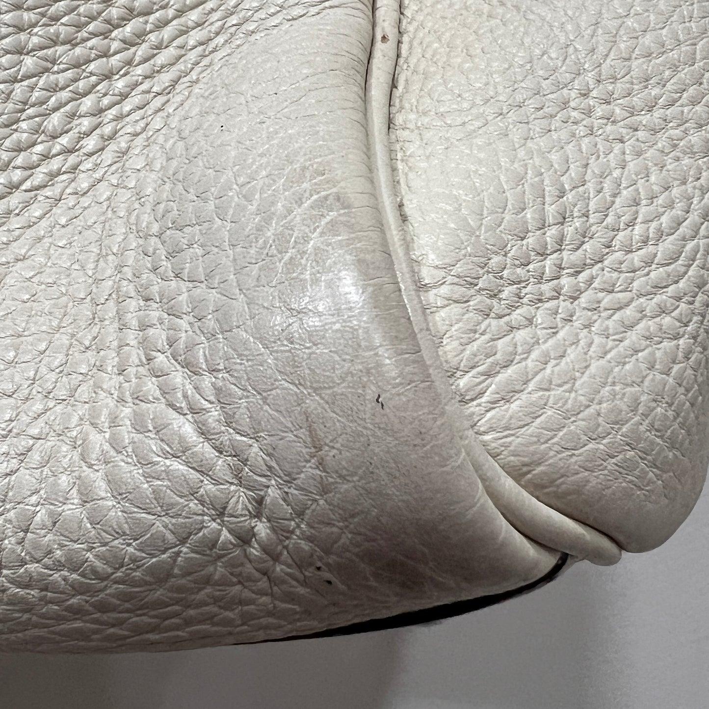 GUCCI Gucci Bamboo White Leather Handbag Shoulder Bag (strap not included)