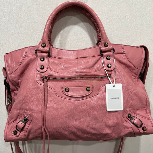 BALENCIAGA