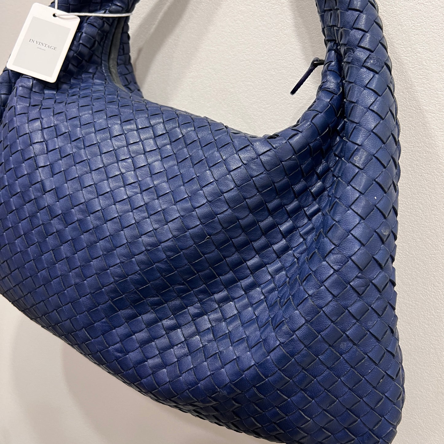 BOTTEGA VENETA Hobo Navy Interciatto Woven Napa Leather Bag