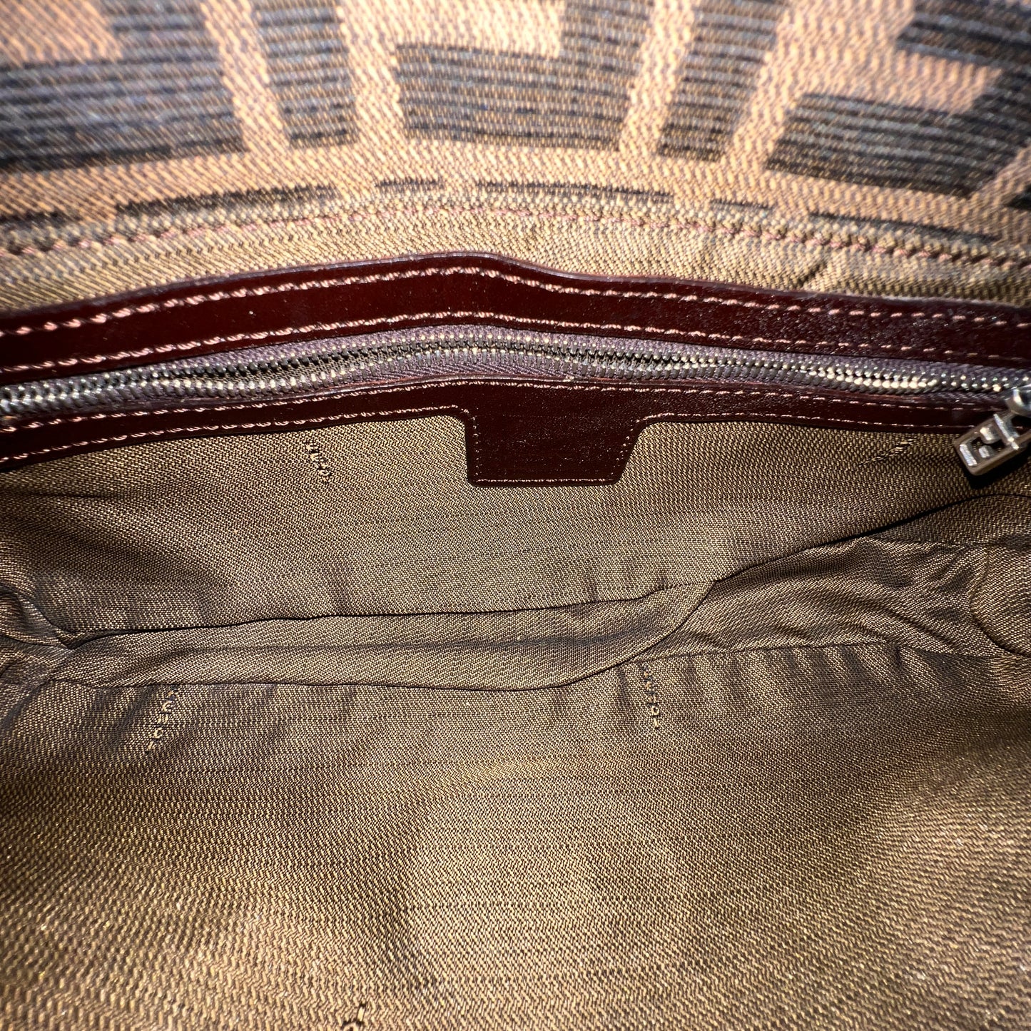 FENDI Baguette in Silver