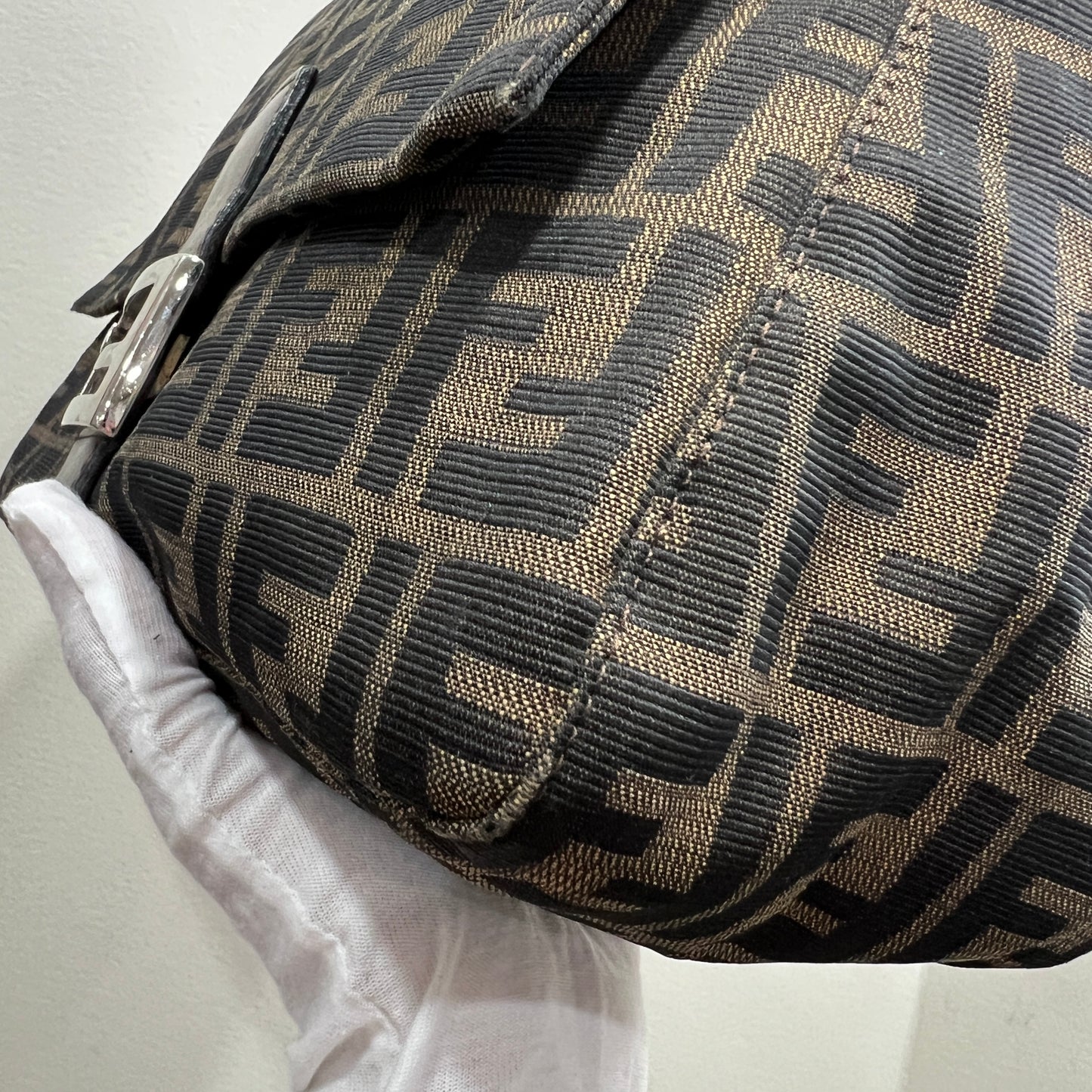 FENDI Mamma Baguette