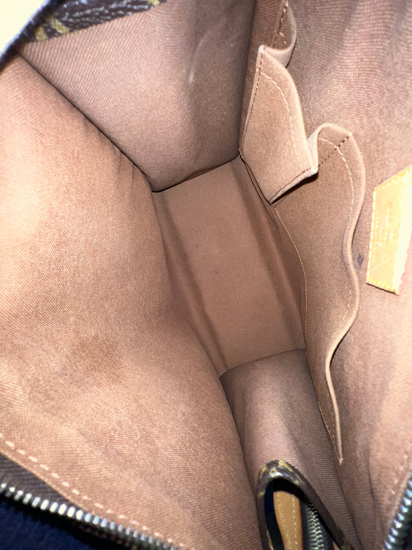 LOUIS VUITTON  Popincourt Tote Bag