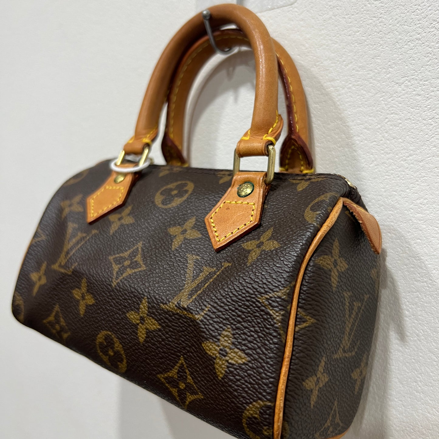 LOUIS VUITTON Nano Speedy