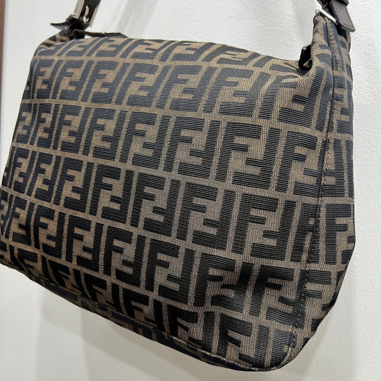 FENDI Mamma One Shoulder Baguette Silver