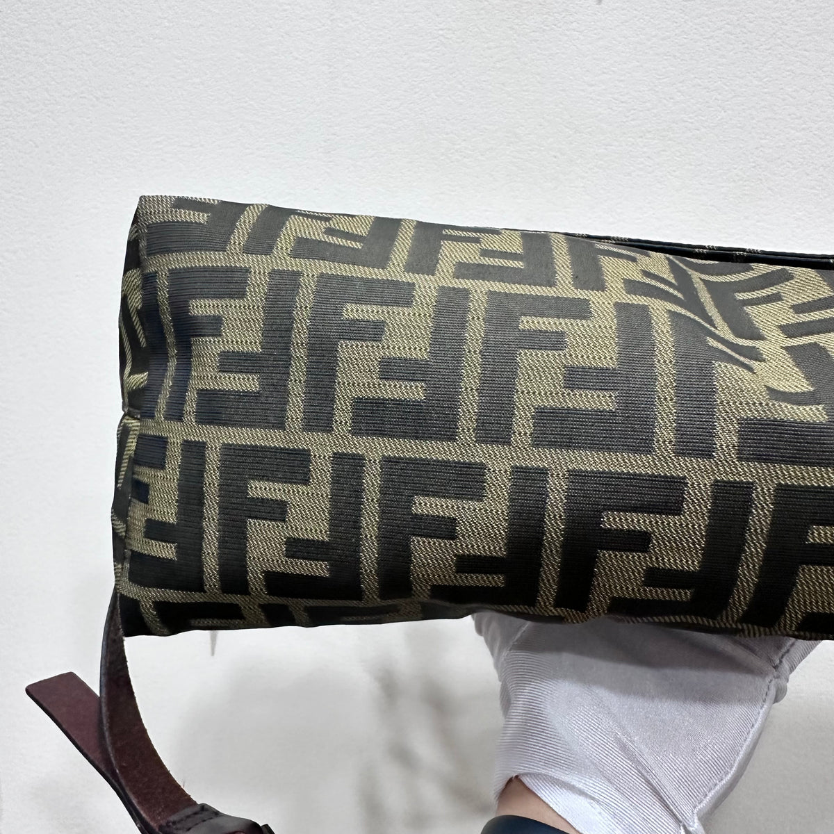 FENDI Vintage Zucca Shoulder Bag Messenger Style