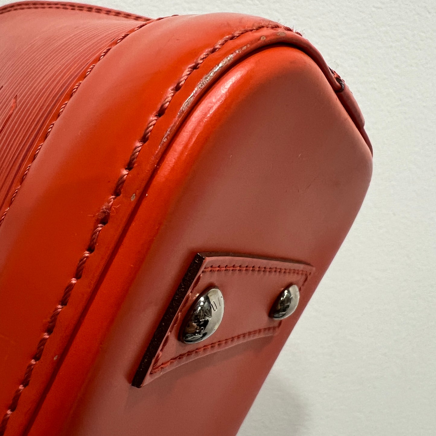 LOUIS VUITTON ALMA BB Epi Leather