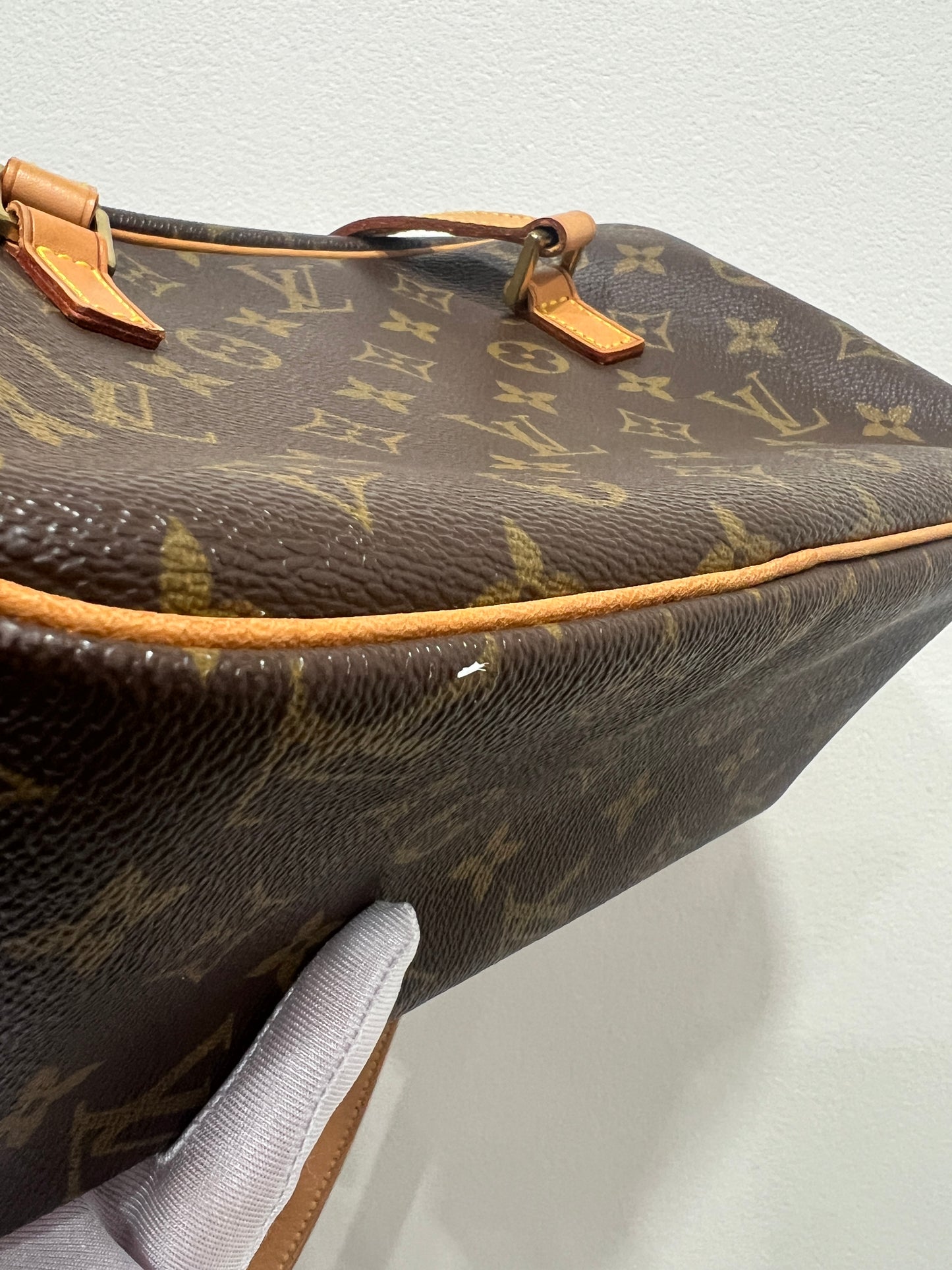 LOUIS VUITTON Cite MM Shoulder Bag