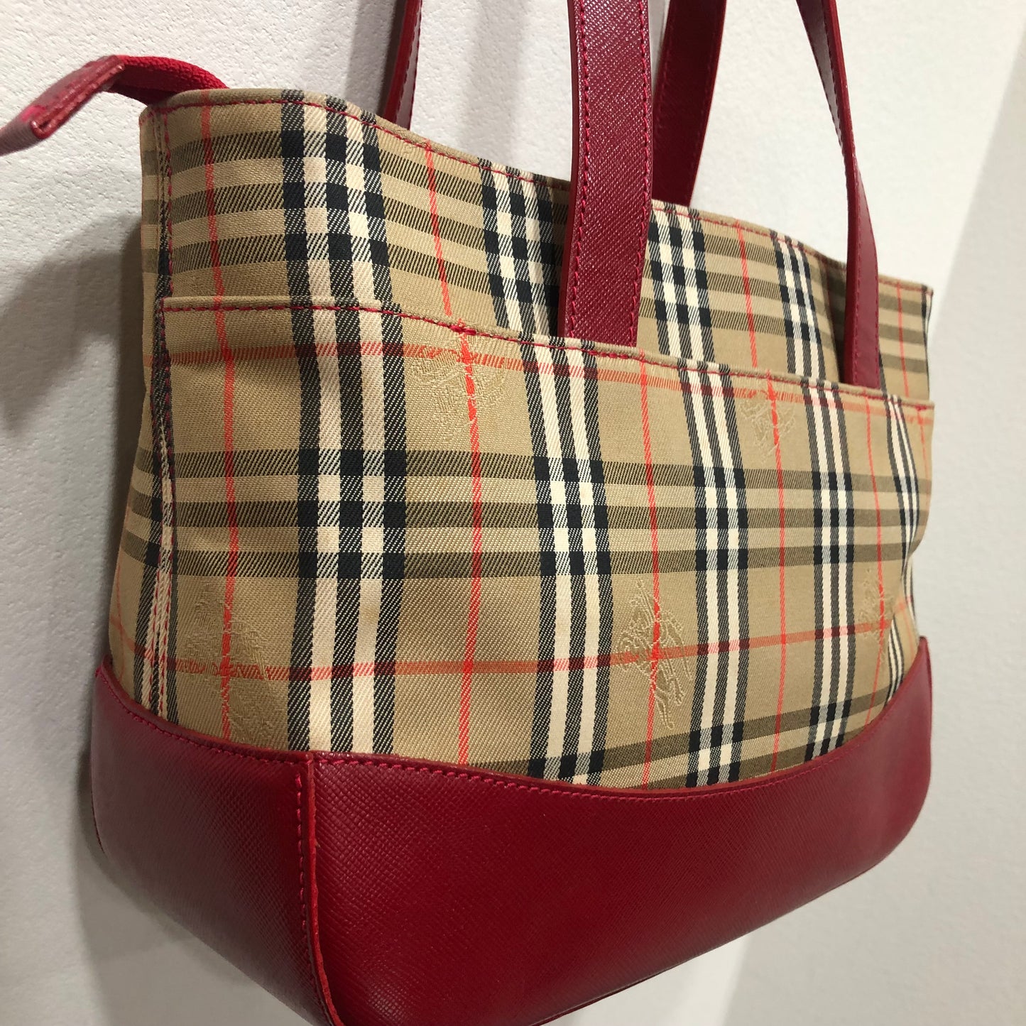 BURBERRY Handbag