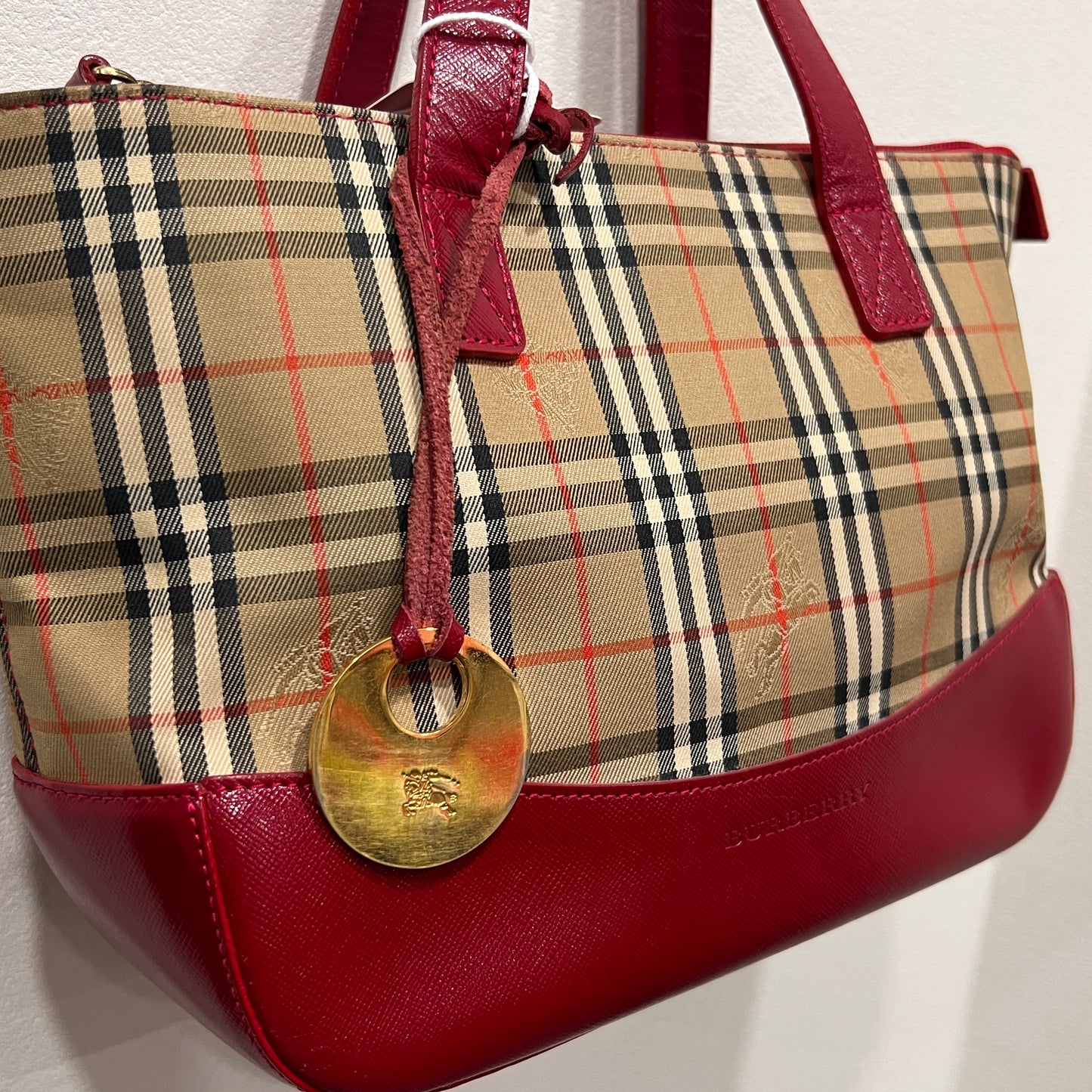 BURBERRY Handbag