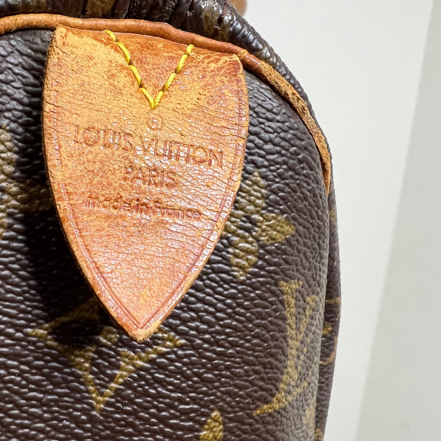 LOUIS VUITTON Speedy 25