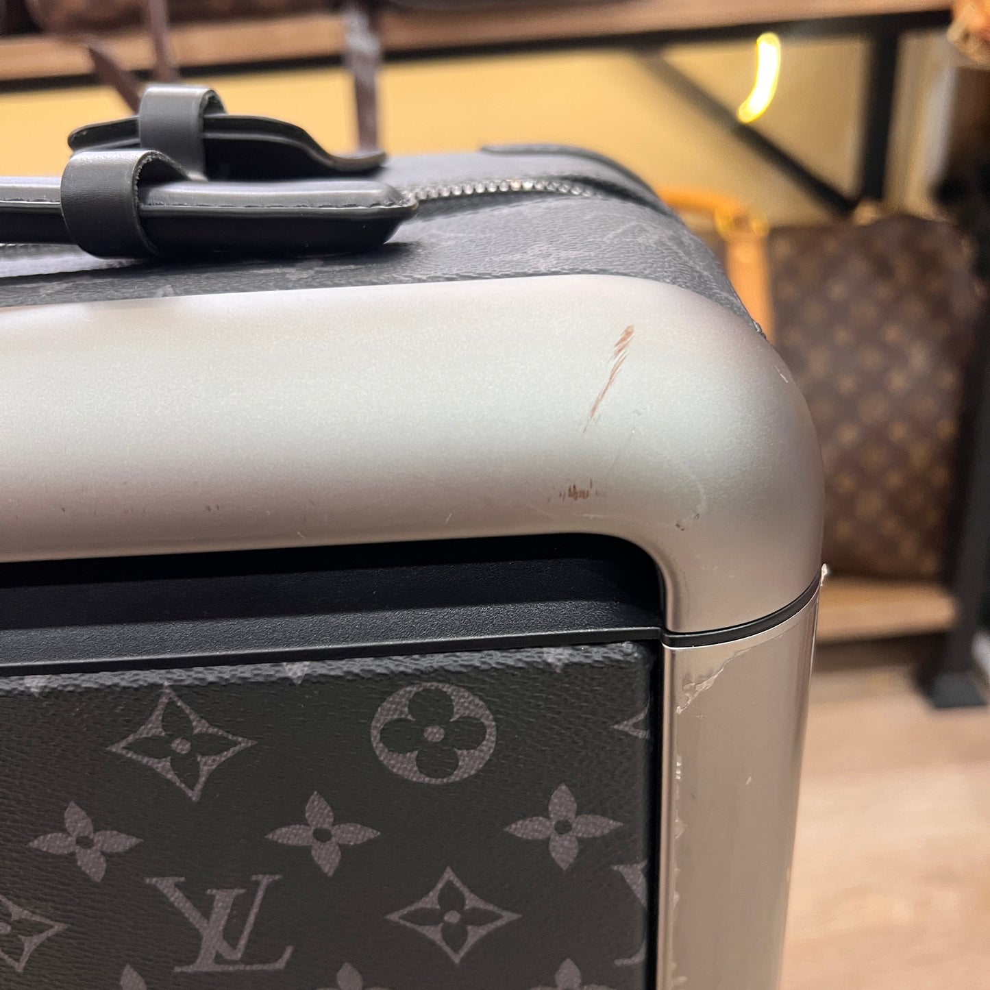 LOUIS VUITTON Horizon Grey Monogram Eclipse 55cm Suitcase