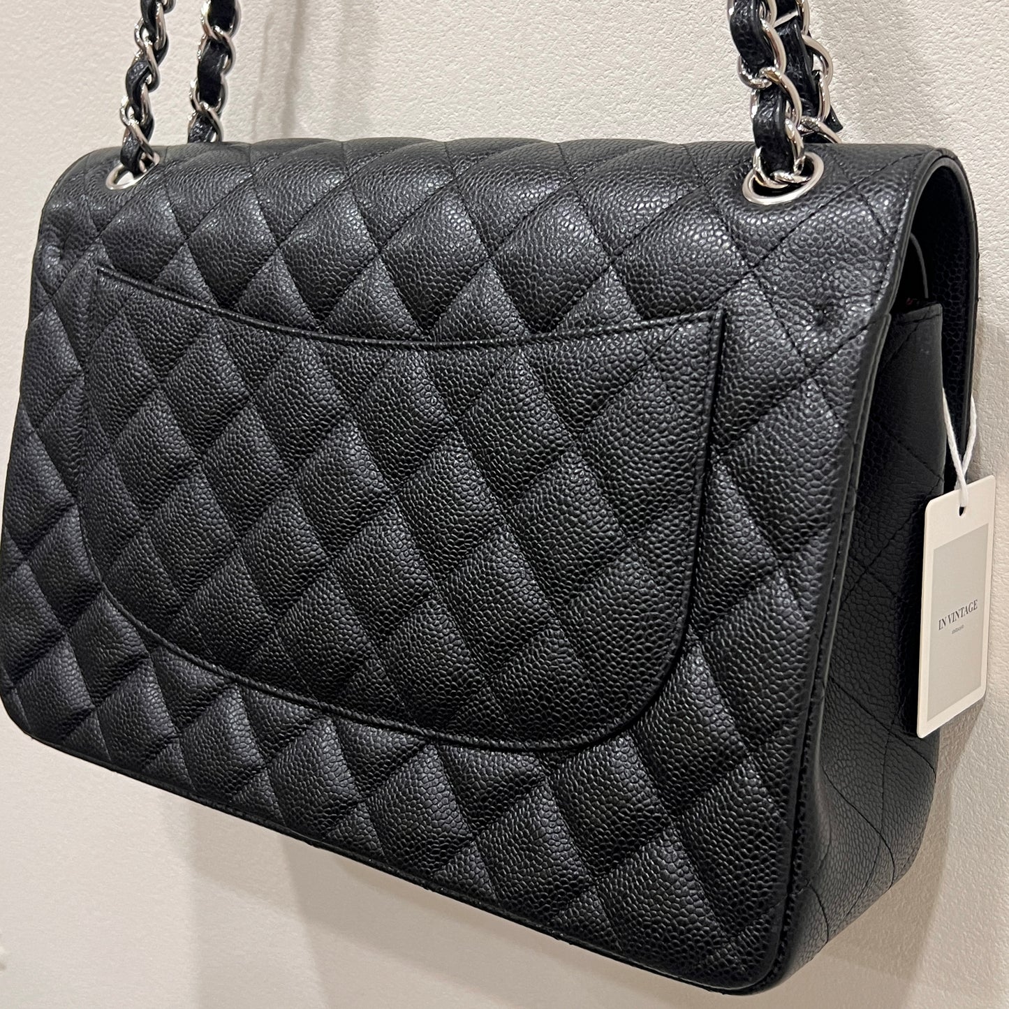 CHANEL Caviar Jumbo Double Flap