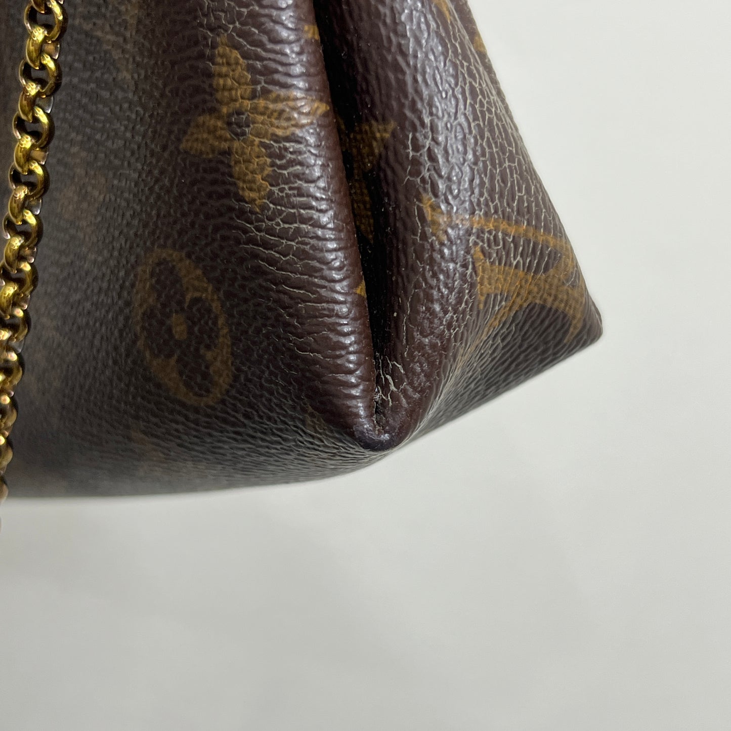 LOUIS VUITTON Pallas Clutch Red with Long Strap
