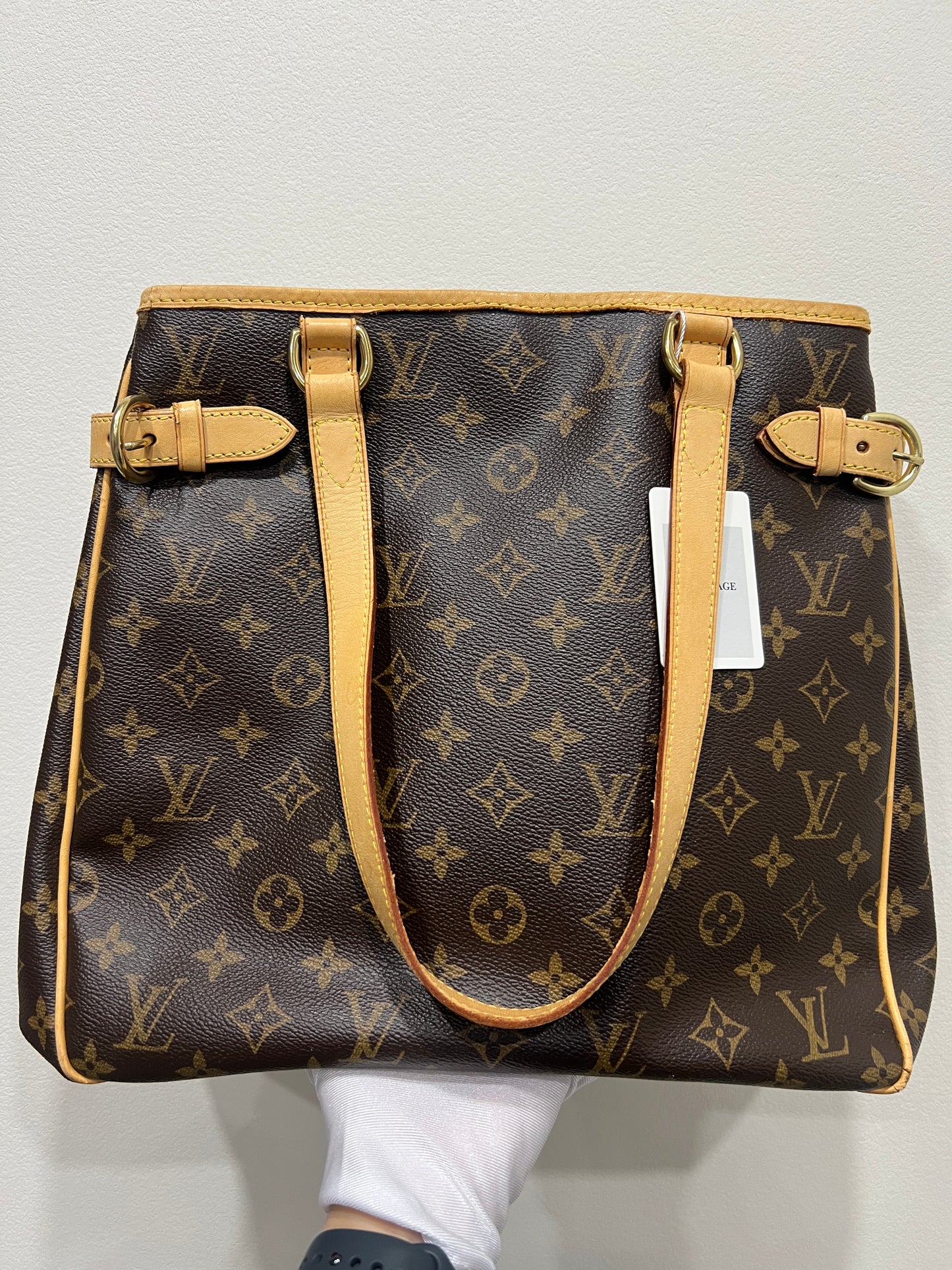 LOUIS VUITTON BATIGNOLLES Vertical Tote Bag