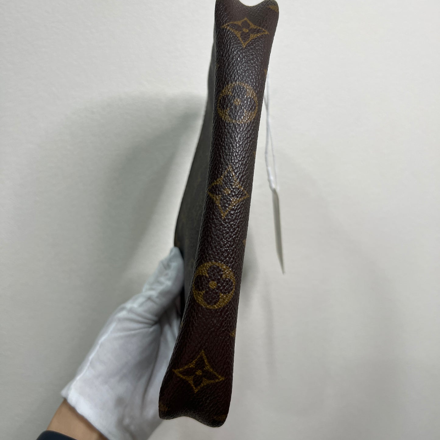 LOUIS VUITTON Accessory Pochette