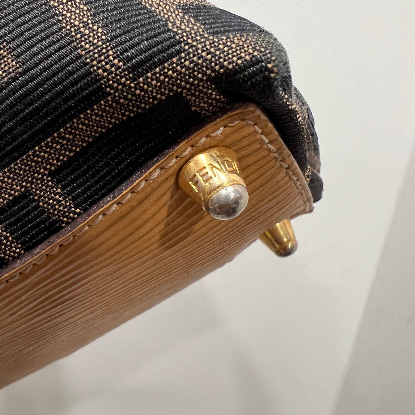 FENDI Tote (2505-21)