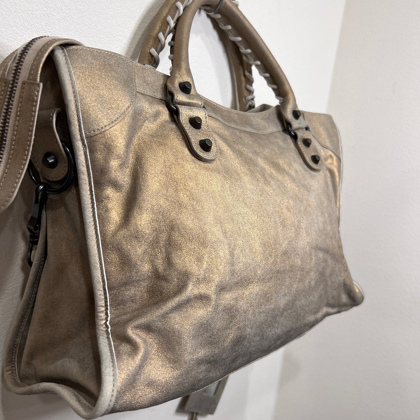BALENCIAGA City Bag pearlescent