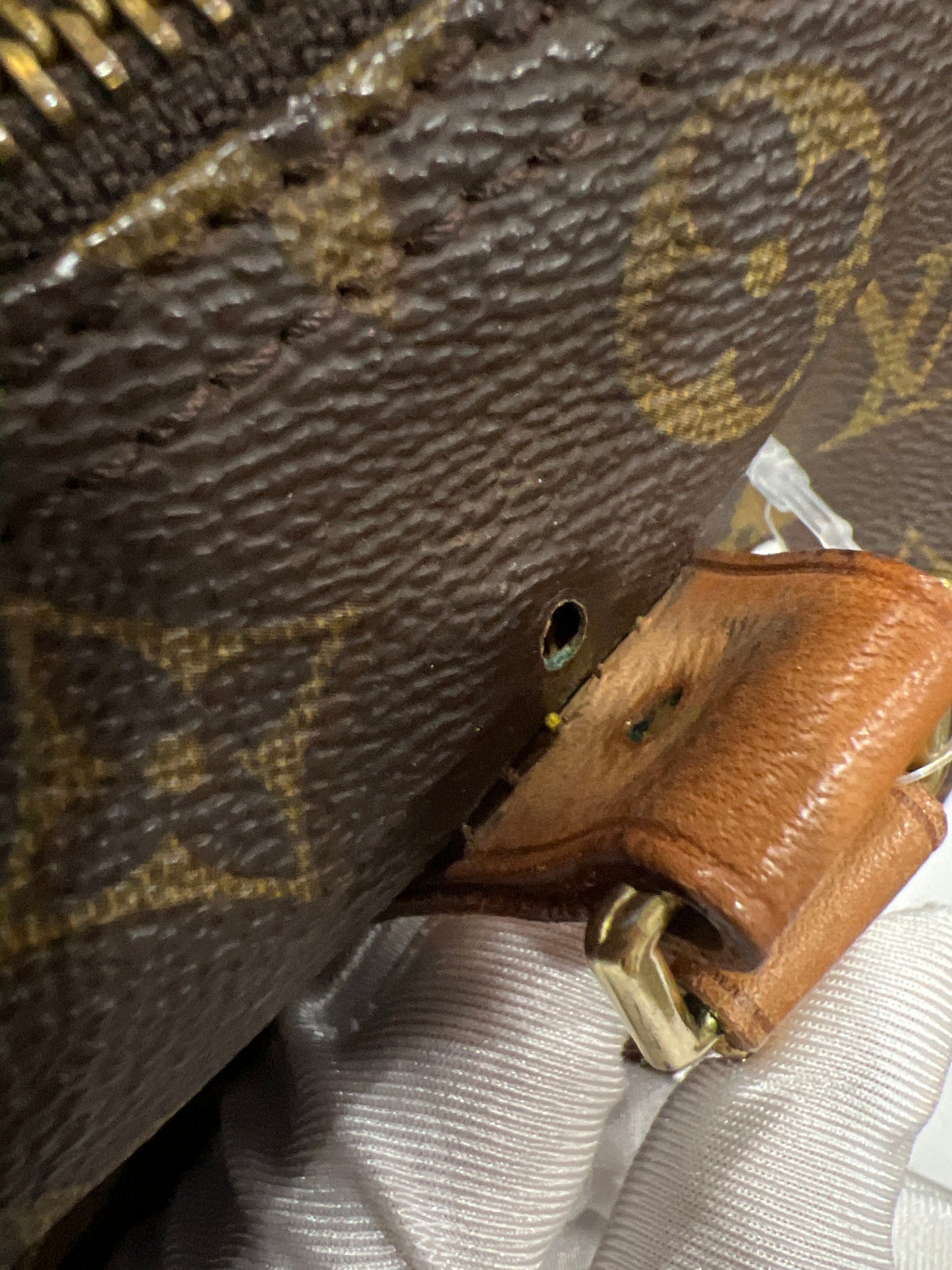 LOUIS VUITTON SPEEDY 30