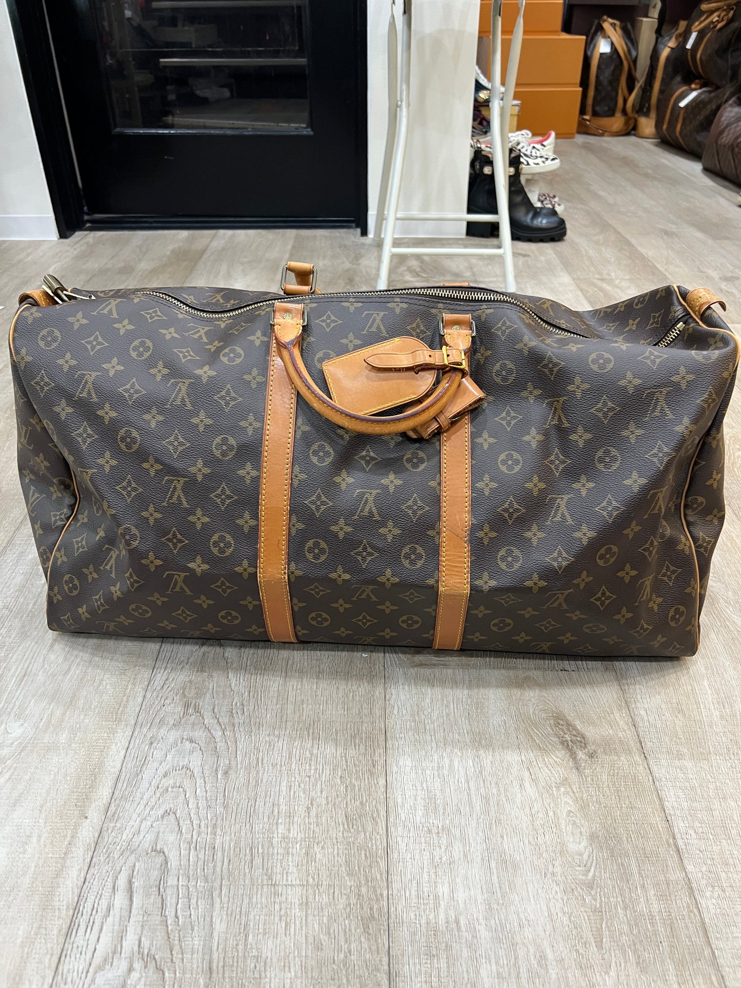 LOUIS VUITTON Keepall 60