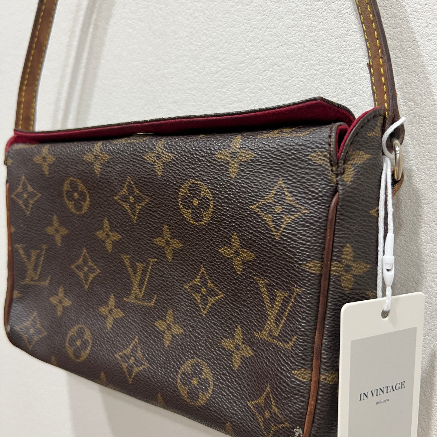 LOUIS VUITTON Recital Monogram