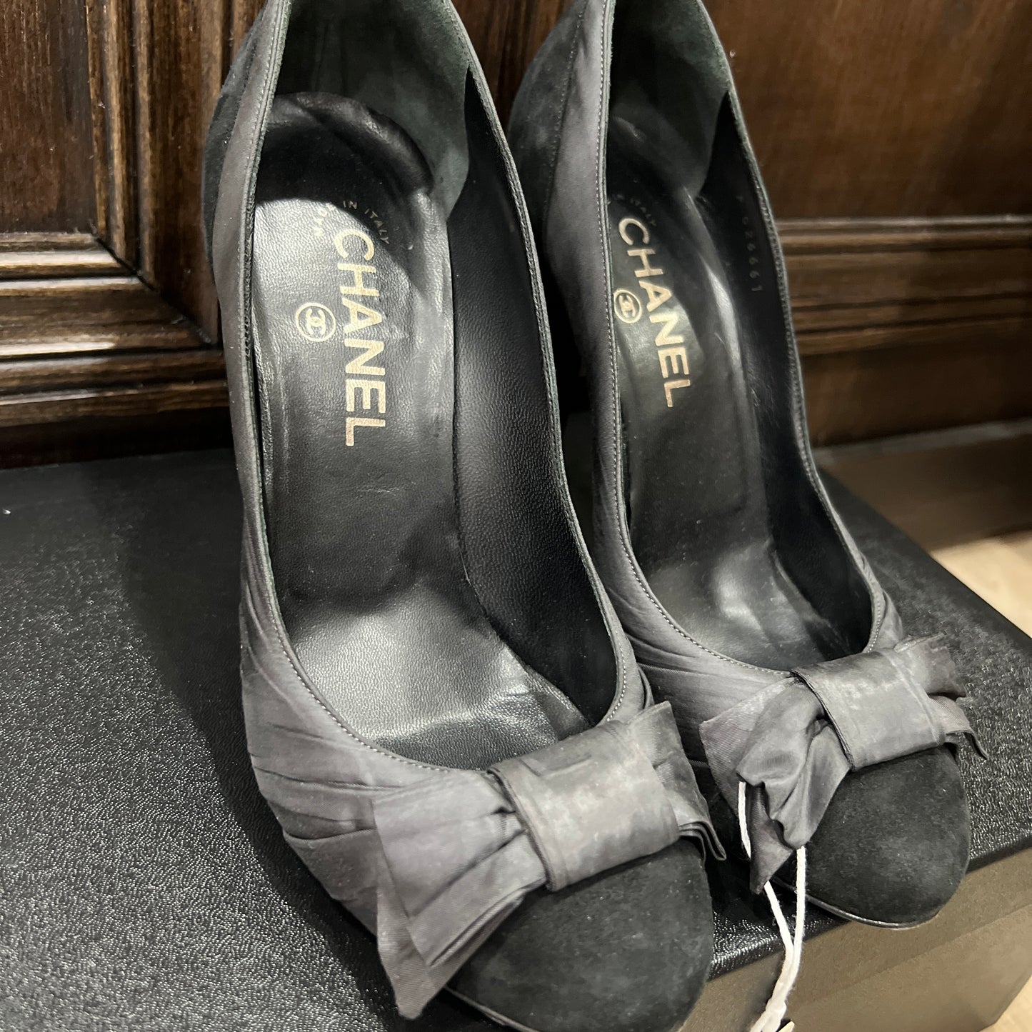 CHANEL Ribbon Pumps Size 38 1/2
