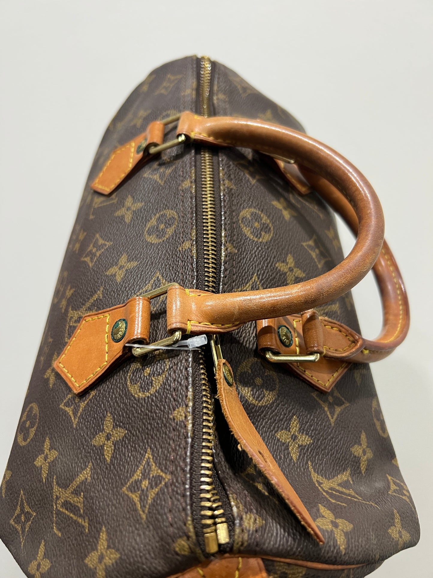 LOUIS VUITTON SPEEDY 30