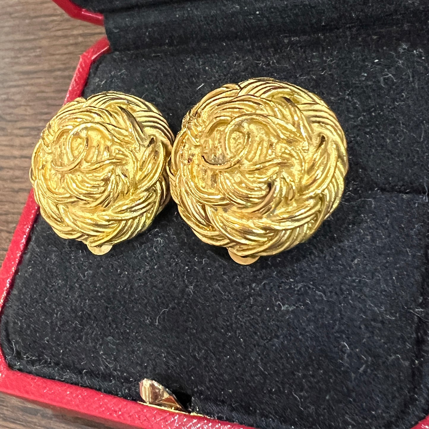 CHANEL Clip on Earrings