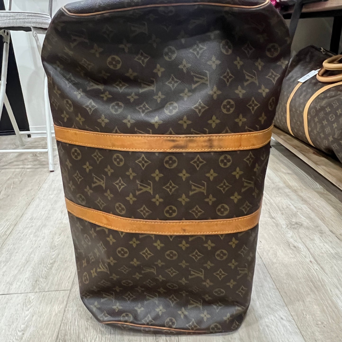 LOUIS VUITTON KEEPALL 55 Item Number: 28804