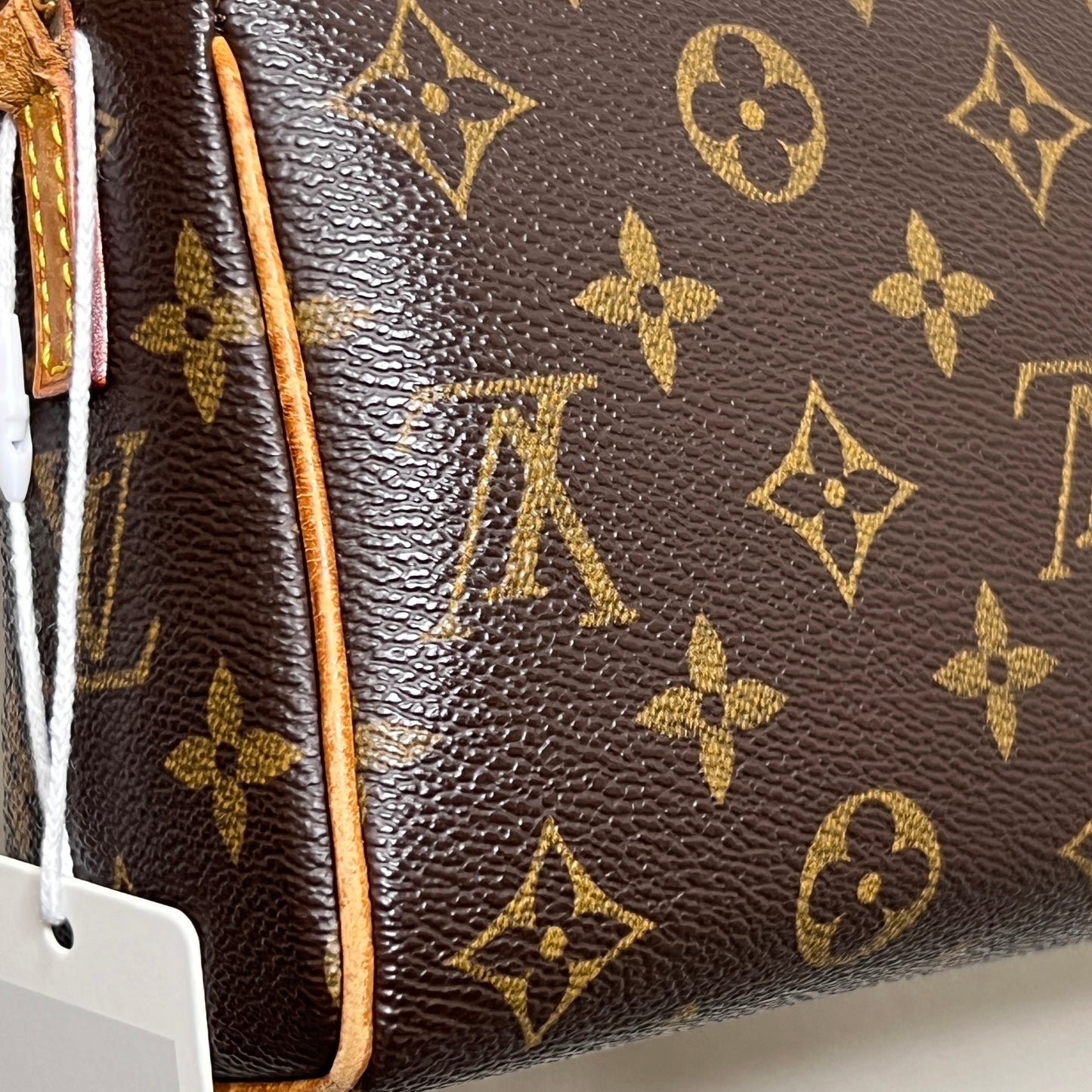 LOUIS VUITTON Recital