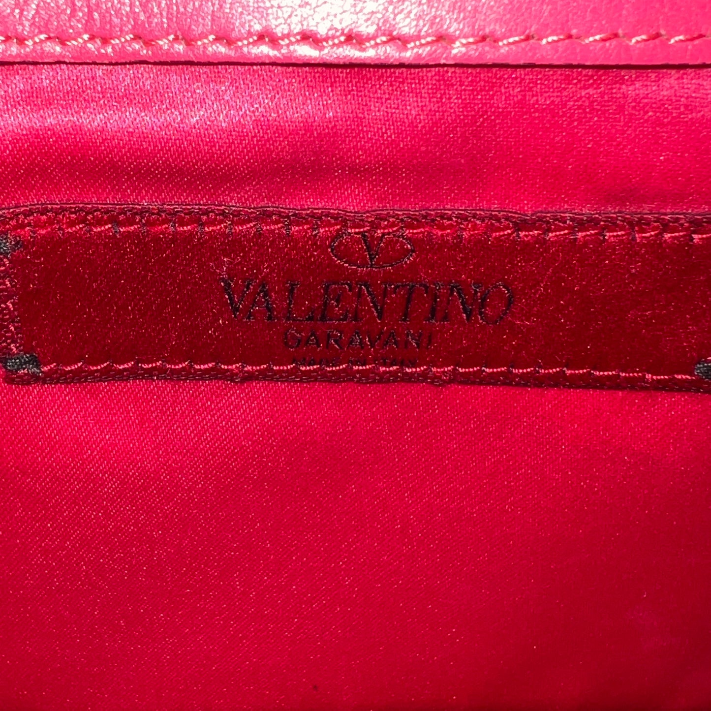 VALENTINO Garavani Rockstud Flap Chain Bag