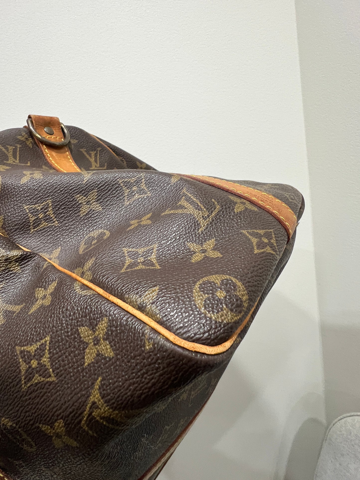 LOUIS VUITTON Keepall 45