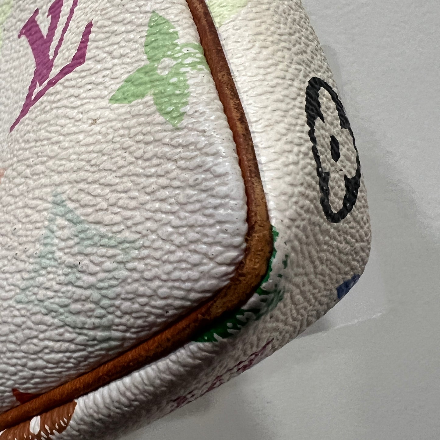 LOUIS VUITTON x Murakami Accessory Pochette