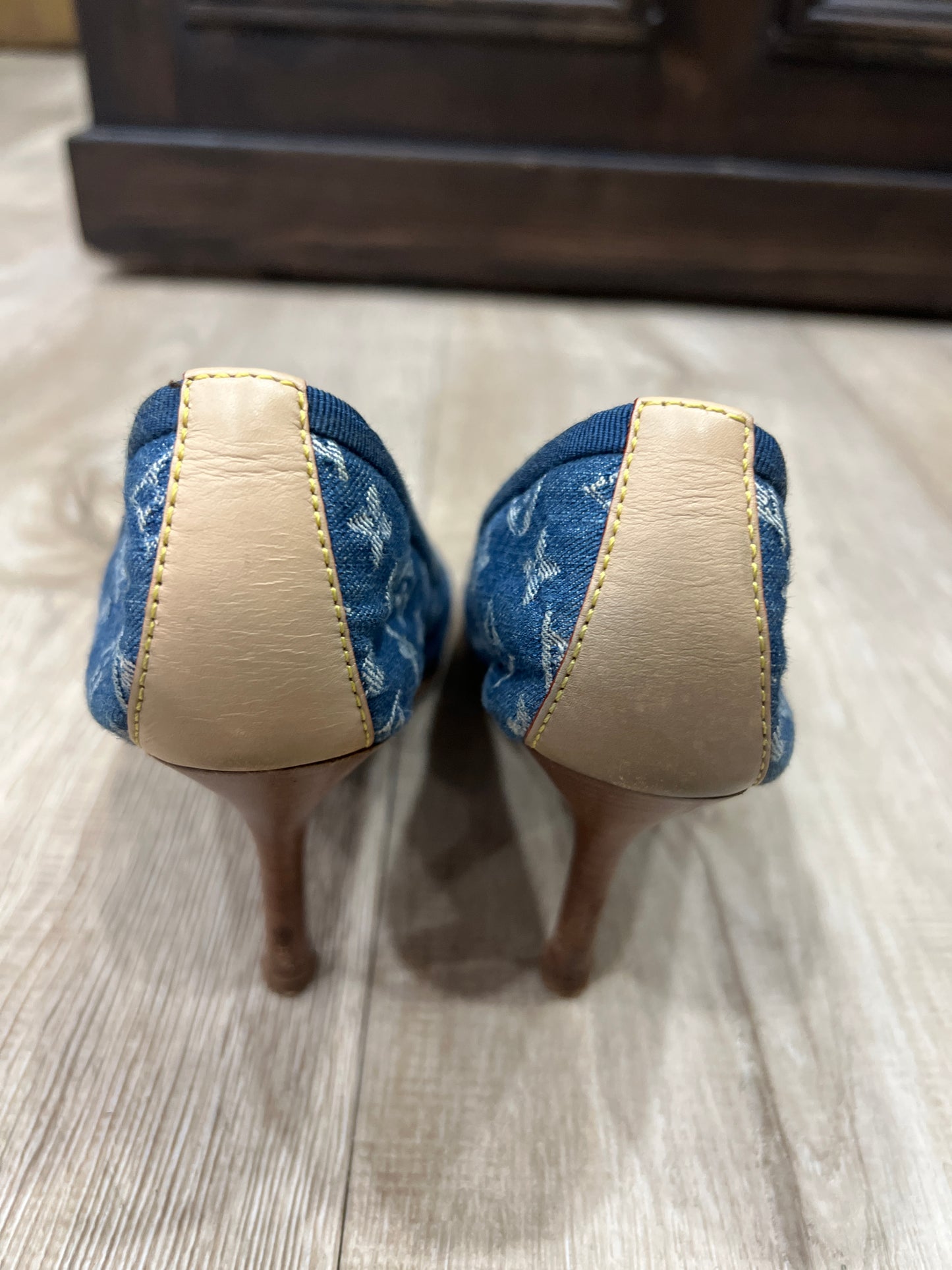 LOUIS VUITTON Denim Shoes SIZE 35